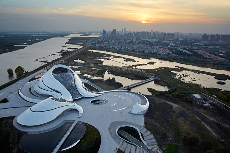 MAD_Harbin Opera House_001_©Hufton+Crow