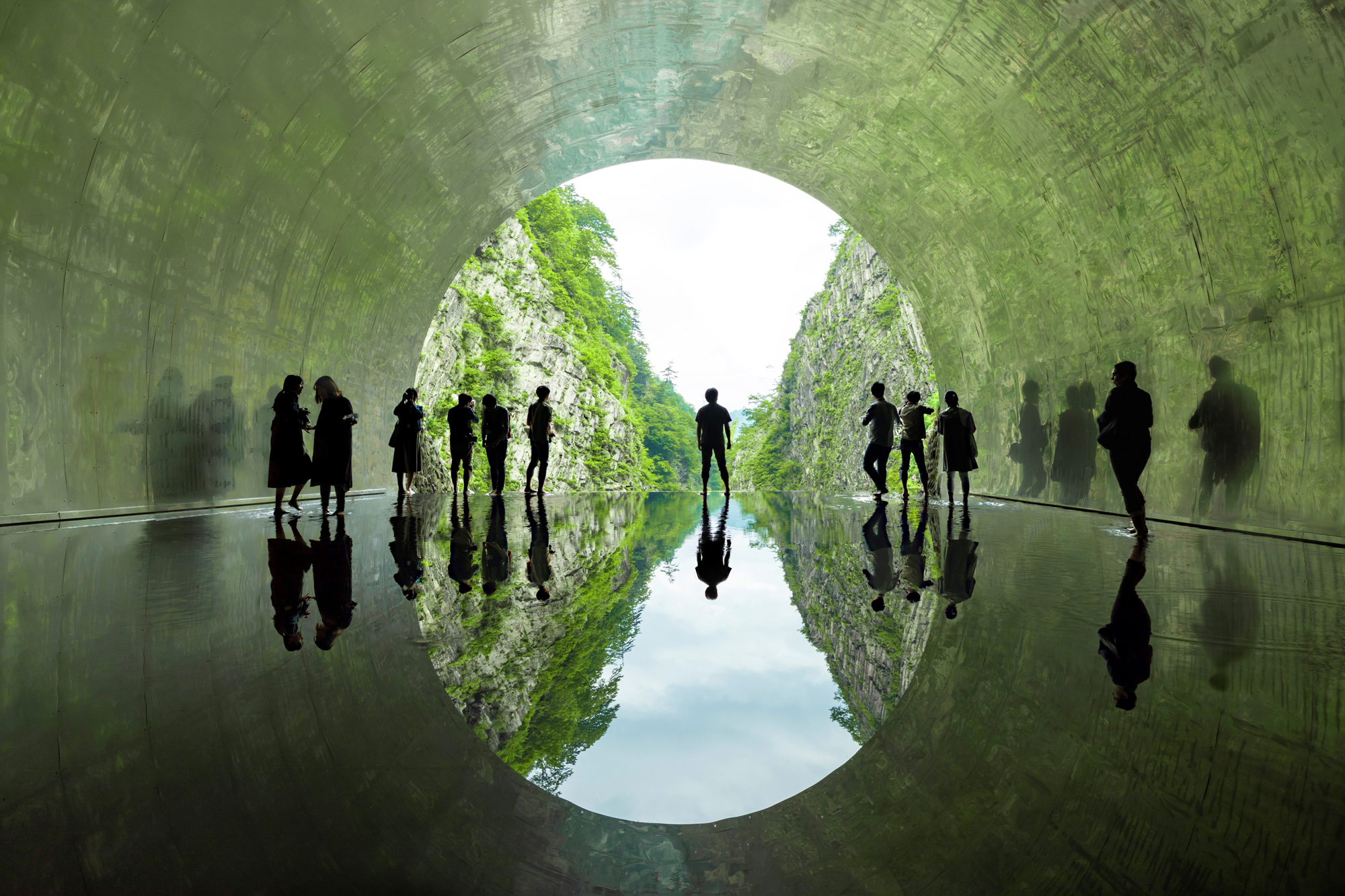 17_MAD_Echigo Tsumari_Tunnel of Light_Light Cave_by Osamu Nakamura